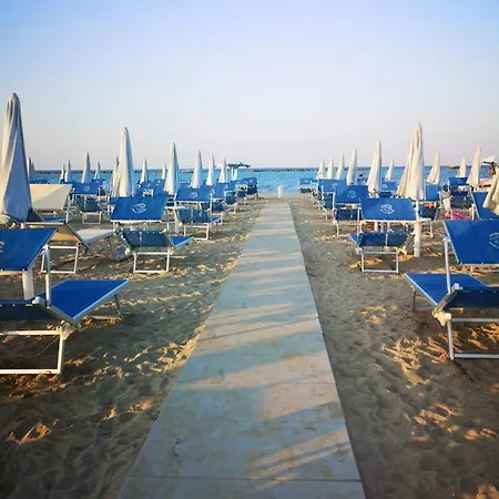Il Battello 4*